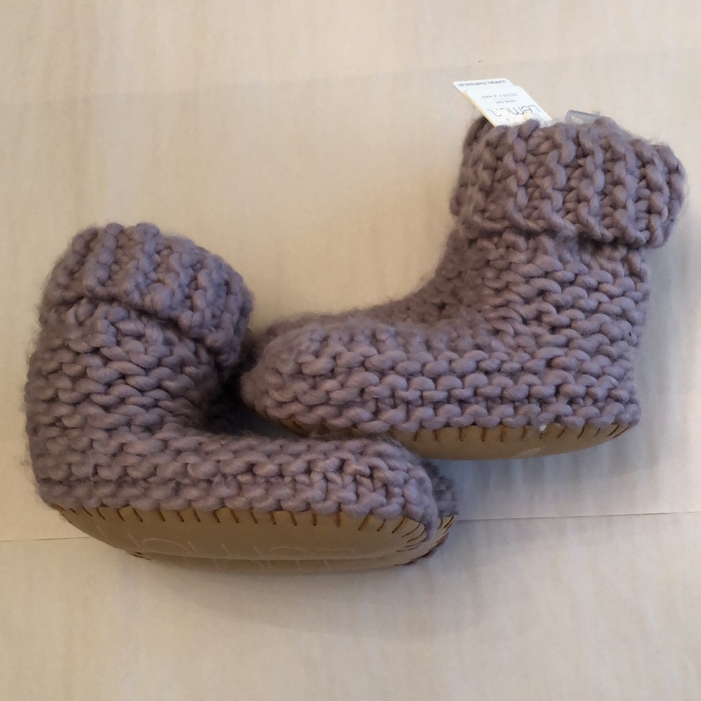 LEMON Slippers, Hand Knit, 2 Pairs - Picture 2 of 10